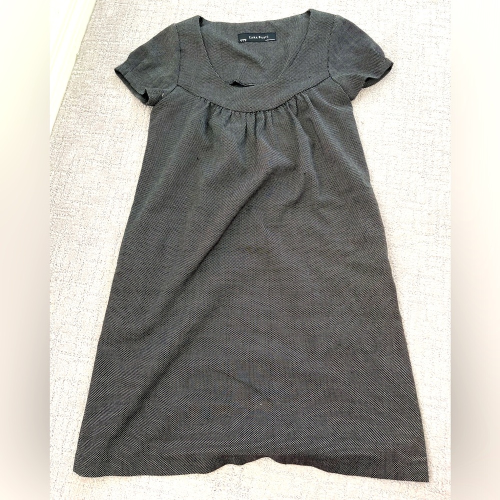 Gray womens S Zara basic dotted babydoll dress